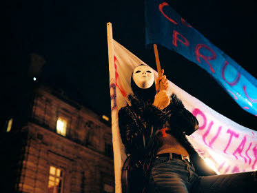 manifestation_prostitution_senat_paris_tiers.jpg