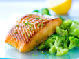 Saumon grillé aux brocolis