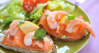 Tartines saumon crevettes